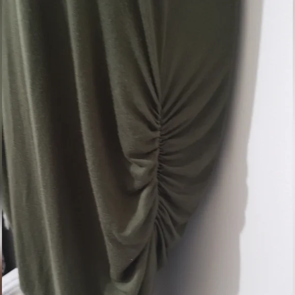 Venus Ladies Summer Dress Size XL Olive Green Light Weight Sleeveless - Picture 5 of 6